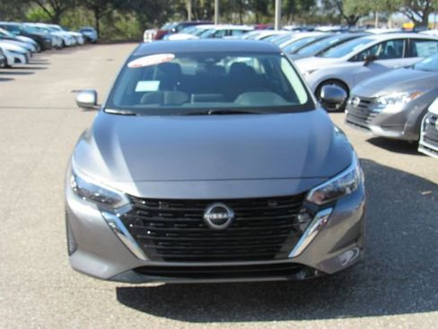 Certified 2025 Nissan Sentra SV w/ Trunk Package image 6