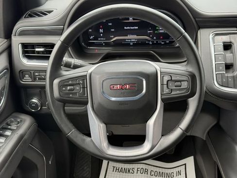 Used 2024 GMC Yukon XL SLT RWD image 23