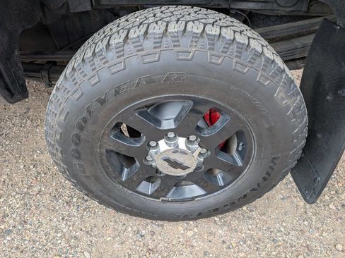 Used 2011 Chevrolet Silverado 2500 LTZ w/ LTZ Plus Package image 9