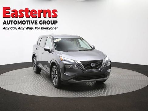 Used 2023 Nissan Rogue SV AWD/4WD image 49