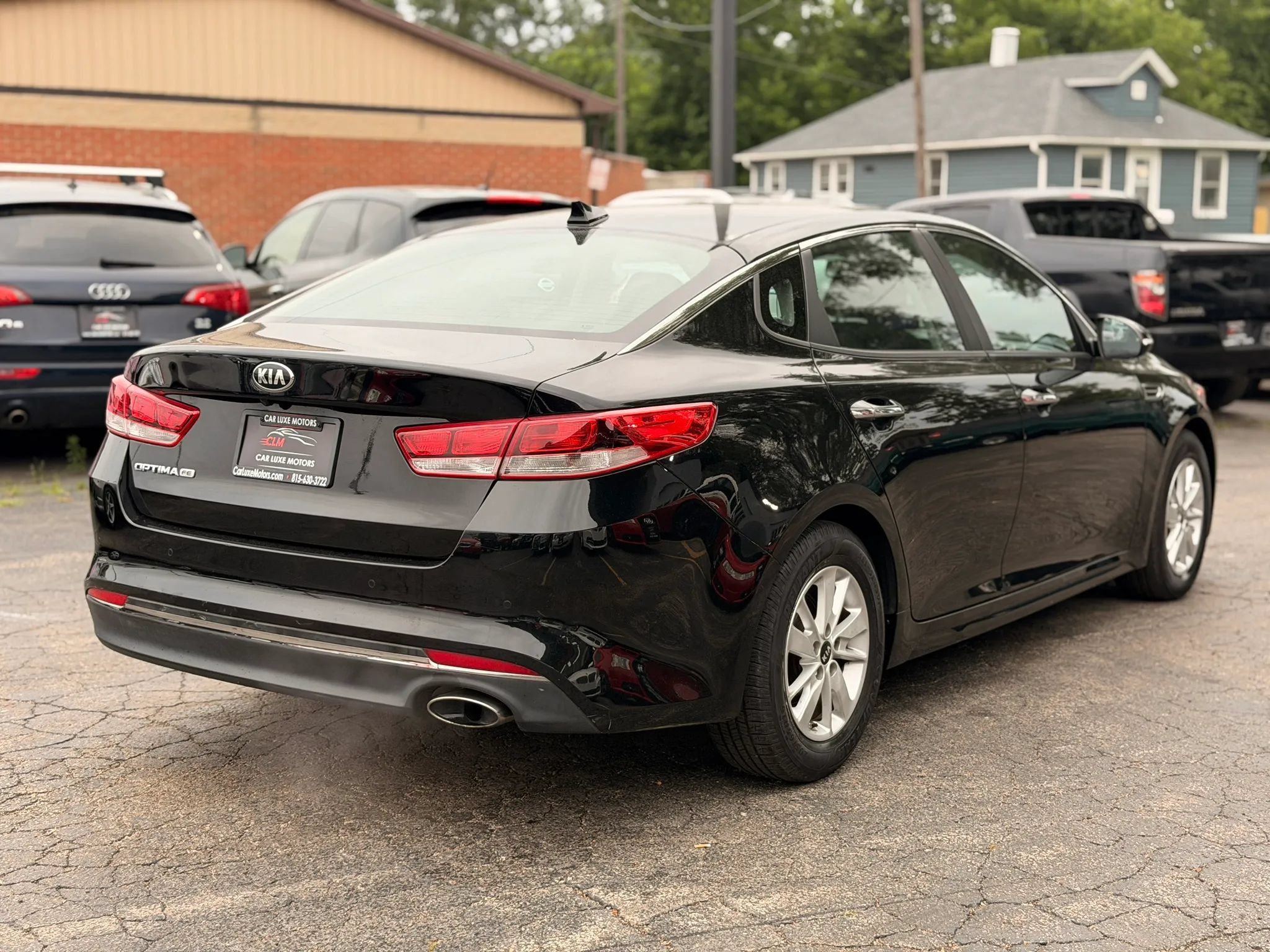 Used 2016 Kia Optima LX w/ LX Convenience Package FWD image 4