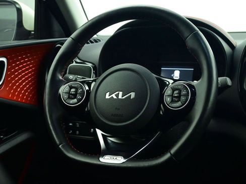 Used 2022 Kia Soul Turbo image 40