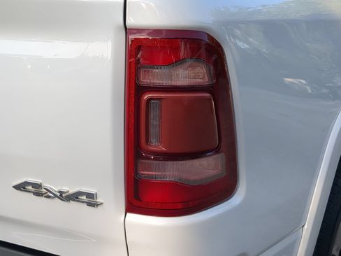 Used 2019 RAM 1500 Laramie AWD/4WD image 45