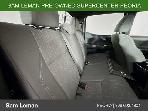 Used 2018 Toyota Tacoma TRD Off-Road image 25