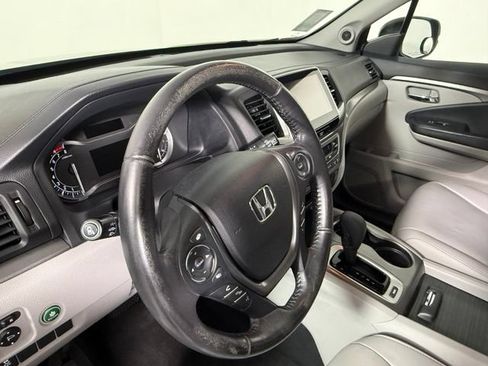 Used 2018 Honda Pilot EX-L image 17