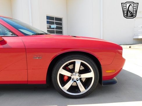 Used 2011 Dodge Challenger SRT8 image 13
