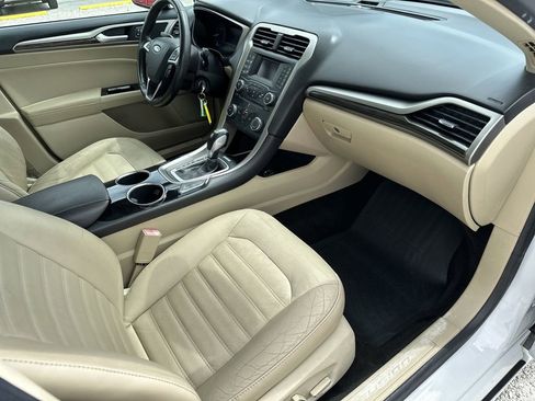 Used 2013 Ford Fusion SE image 34