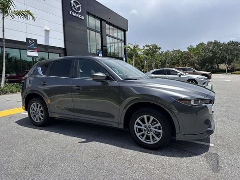 Certified 2025 MAZDA CX-5 AWD 2.5 S w/ Select Package image 6