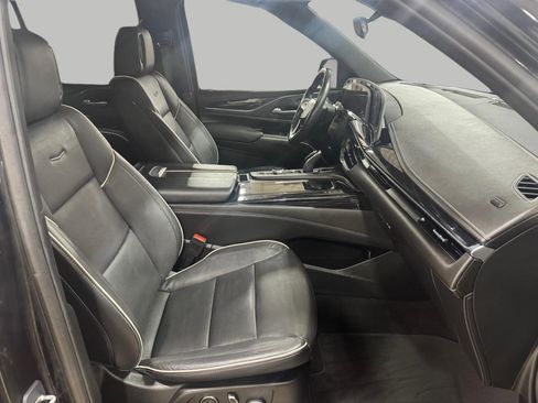 Certified 2023 Cadillac Escalade Sport AWD/4WD image 19
