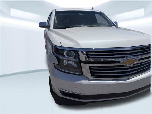 Used 2015 Chevrolet Suburban LTZ AWD/4WD image 15