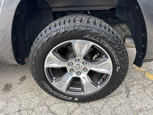 Used 2022 RAM 1500 Laramie RWD image 12