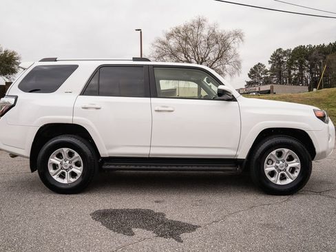 Certified 2024 Toyota 4Runner SR5 image 9
