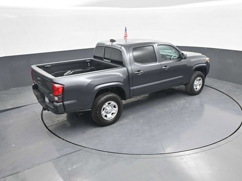 Used 2022 Toyota Tacoma SR AWD/4WD image 30
