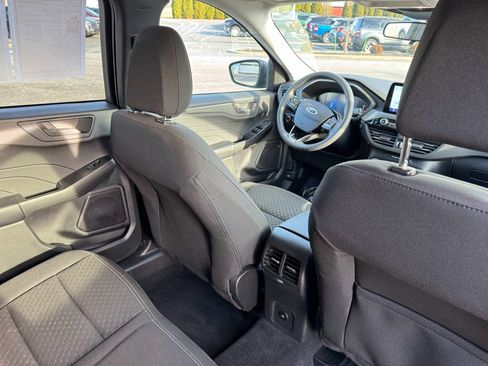Used 2023 Ford Escape Active image 18