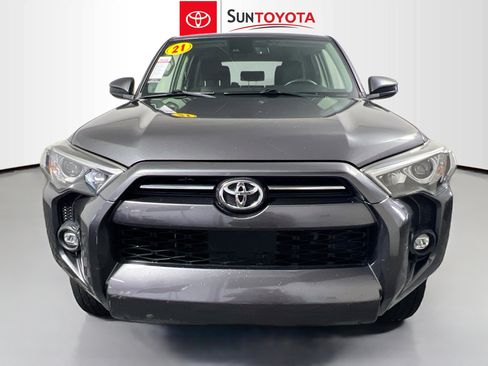 Used 2021 Toyota 4Runner SR5 image 10