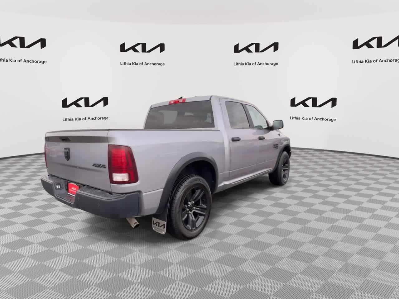 Used 2024 RAM 1500 Warlock AWD/4WD image 8