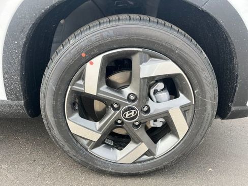 New 2026 Hyundai Venue SEL FWD image 12