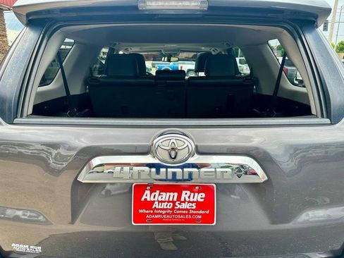 Used 2019 Toyota 4Runner Limited AWD/4WD image 7