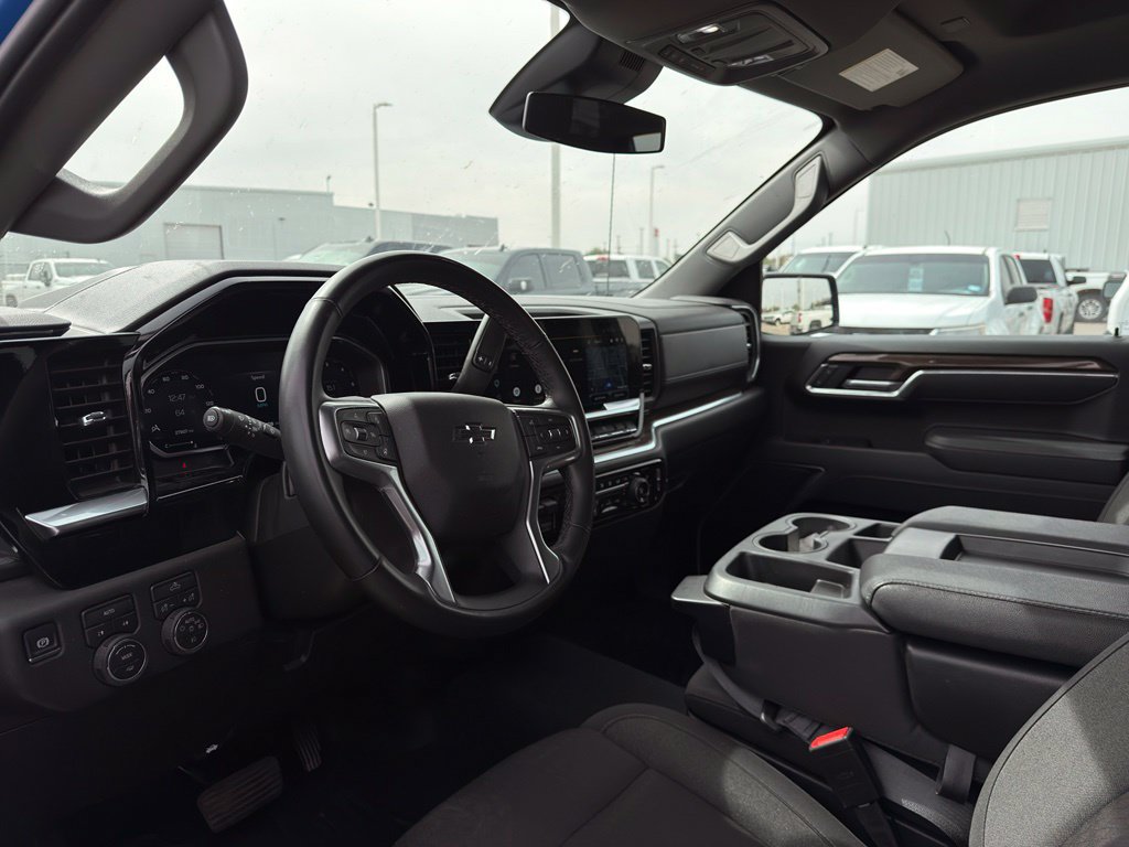 Used 2026 Chevrolet Silverado 1500 RST AWD/4WD image 12