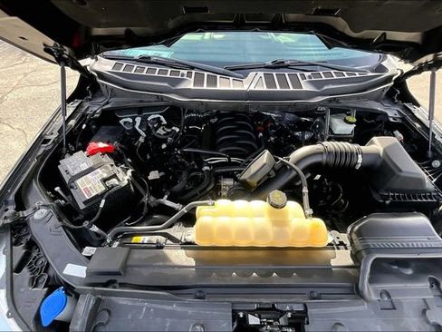 Used 2022 Ford F150 Lariat w/ Equipment Group 502A High image 9