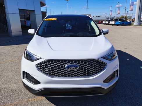 Used 2024 Ford Edge SEL w/ Convenience Package image 8