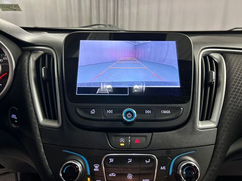 Used 2024 Chevrolet Malibu LT w/ Sport Edition image 18