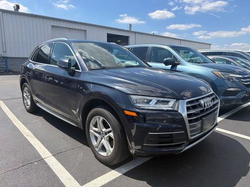 Used 2018 Audi Q5 2.0T Premium Plus w/ Premium Plus Package AWD/4WD image 4