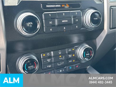 Used 2019 Ford F150 Platinum w/ Equipment Group 701A Luxury AWD/4WD image 33