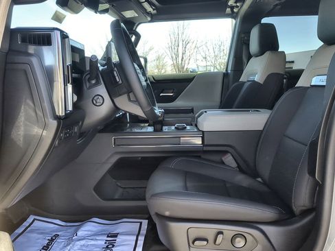 Used 2026 GMC Hummer EV 4x4 Crew Cab image 19