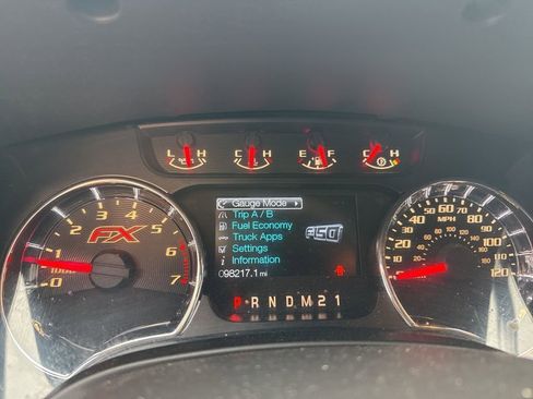 Used 2014 Ford F150 FX4 w/ Equipment Group 402A Luxury image 14