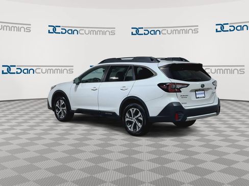 Used 2022 Subaru Outback Limited AWD/4WD image 6