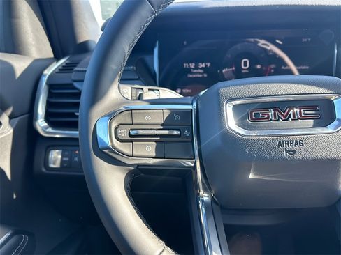 New 2026 GMC Acadia Elevation image 20