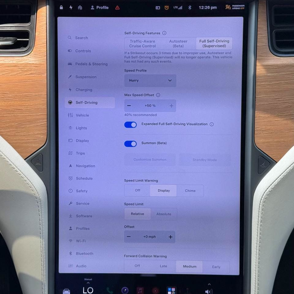 Used 2020 Tesla Model X Long Range AWD/4WD image 12