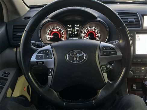 Used 2011 Toyota Highlander Limited image 12