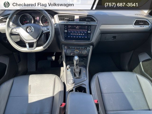 Used 2021 Volkswagen Tiguan SE w/ Panoramic Sunroof Package AWD/4WD image 31
