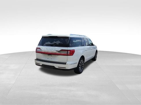 Used 2021 Lincoln Navigator L Reserve w/ Luxury Package AWD/4WD image 6