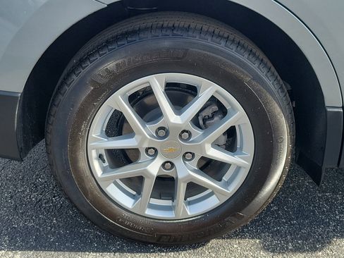 Used 2024 Chevrolet Equinox LT image 7