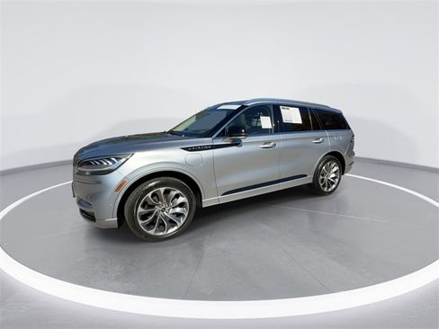 Used 2023 Lincoln Aviator Grand Touring image 5
