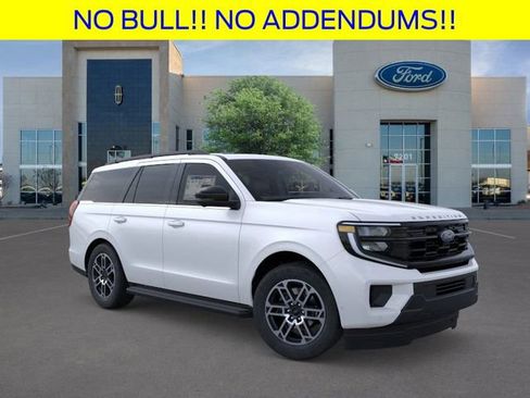 New 2025 Ford Expedition Active image 8