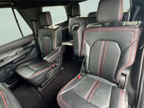 Used 2021 Ford Expedition Limited RWD image 10