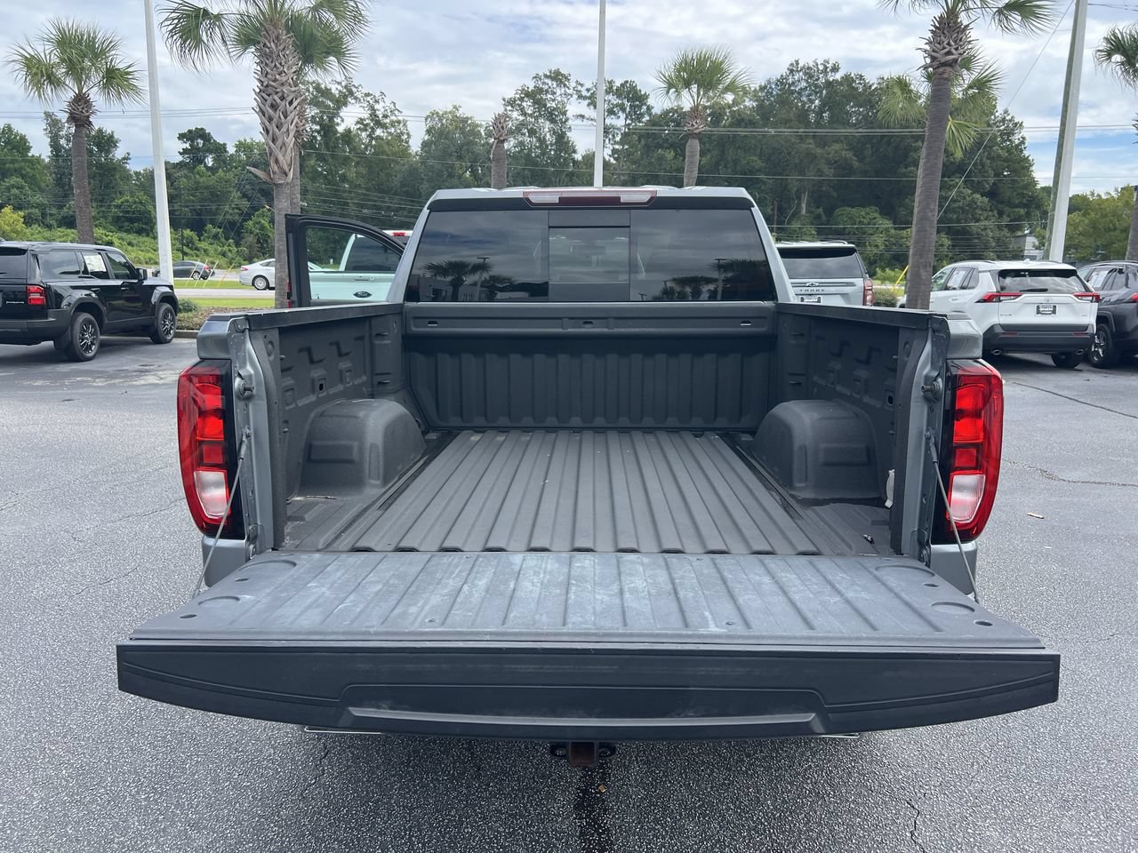 Used 2021 GMC Sierra 1500 Elevation w/ Preferred Package AWD/4WD image 33