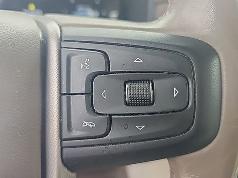 Used 2022 GMC Yukon XL Denali w/ Denali Ultimate Package image 23