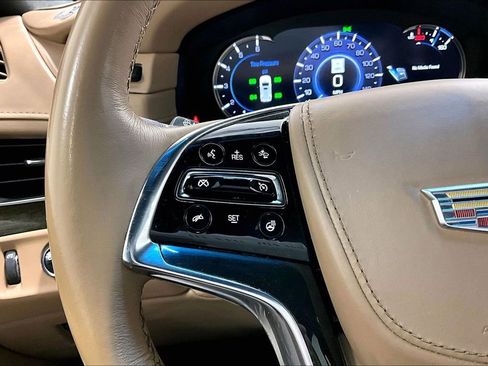 Used 2020 Cadillac Escalade Platinum image 20