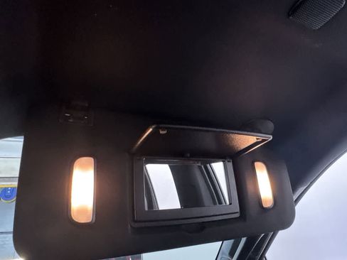 Used 2024 Chevrolet Colorado LT w/ LT Convenience Package III image 32