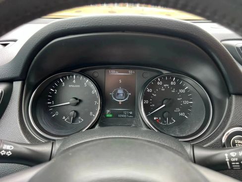 Used 2017 Nissan Rogue SL w/ SL Premium Package AWD/4WD image 23