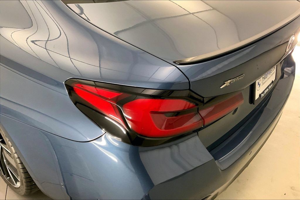 Certified 2023 BMW M550i xDrive AWD/4WD image 28