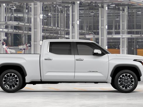 New 2026 Toyota Tundra Limited AWD/4WD image 12
