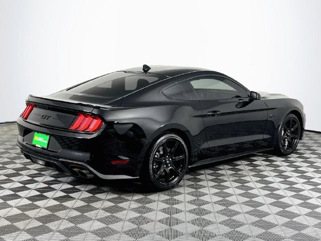 Used 2020 Ford Mustang GT Premium w/ Equipment Group 401A RWD image 8