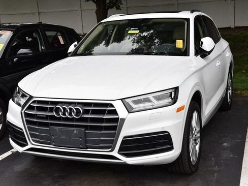 Used 2018 Audi Q5 2.0T Premium Plus w/ Premium Plus Package AWD/4WD image 4