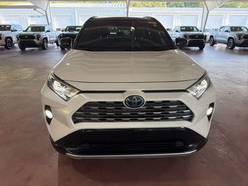 Used 2020 Toyota RAV4 XSE w/ XSE Grade Weather Package AWD/4WD image 14